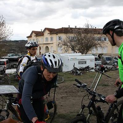 Pointage du doigt electonique avant le bike and run